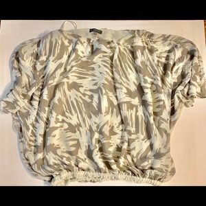 Vince Camuto top , xs  beige color  with tan
